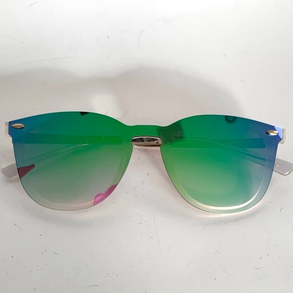 Jim Halo sunglasses with case - Picture 2 of 9